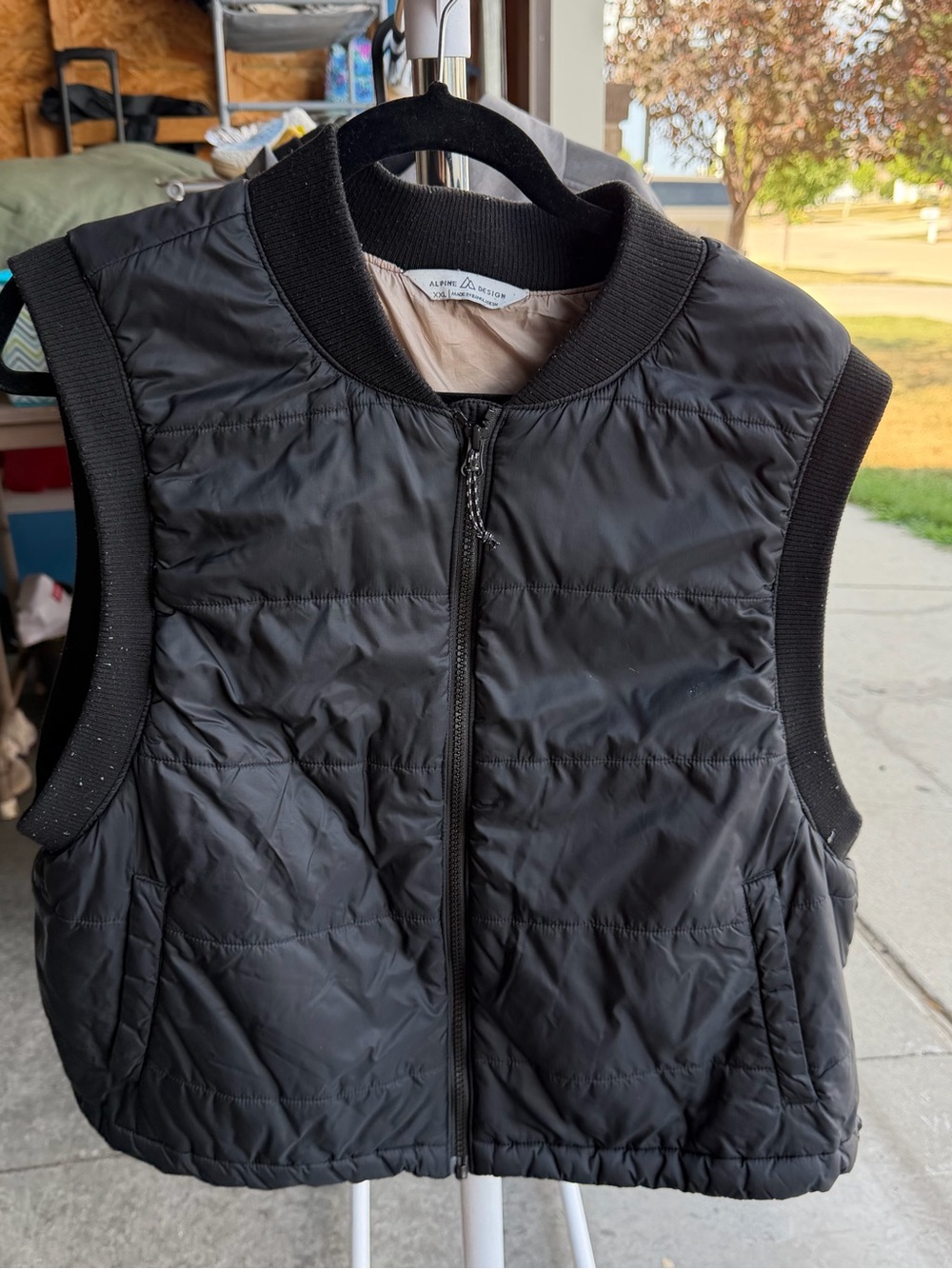 Alpine Design Black Quilted Puffer Vest